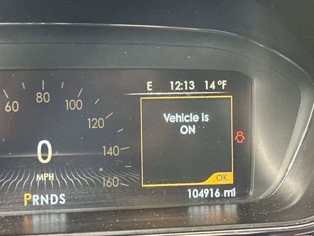 Used 2017 Lincoln Continental Select image 30