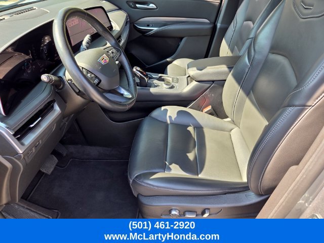 Used 2025 Cadillac XT4 Premium Luxury AWD/4WD image 10