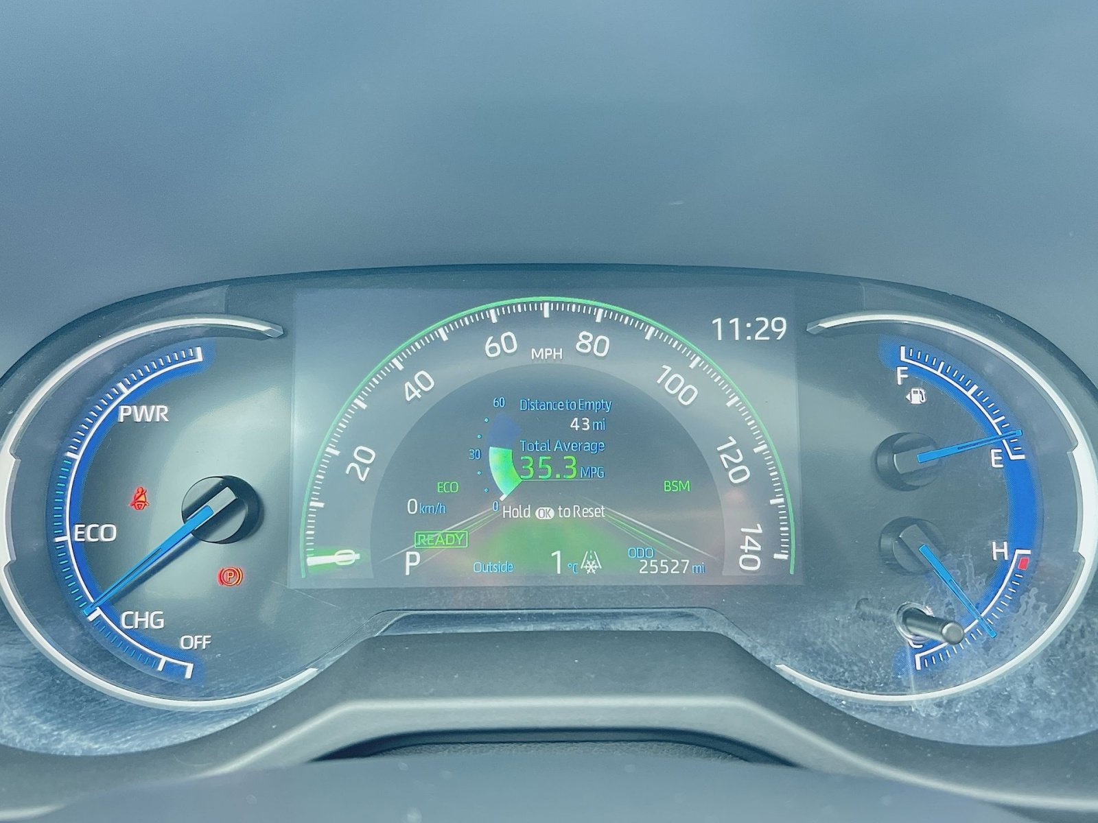 Used 2023 Toyota RAV4 XLE image 17