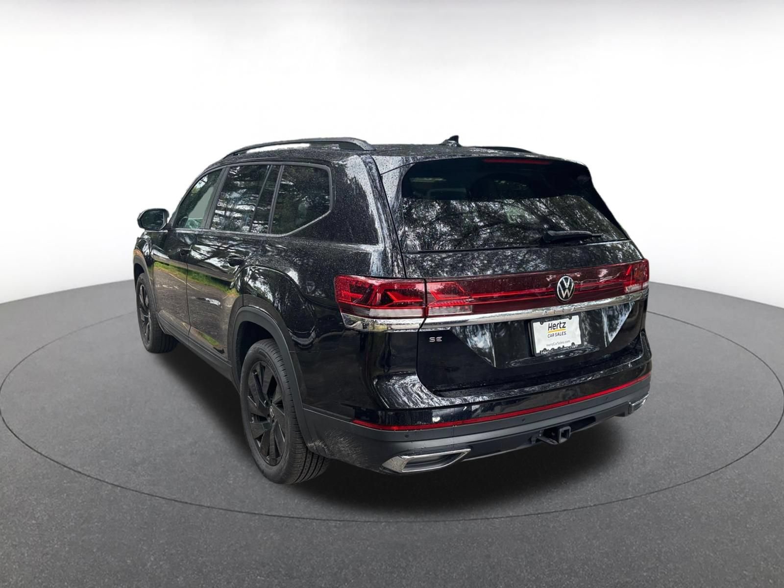 Used 2026 Volkswagen Atlas SE FWD image 8