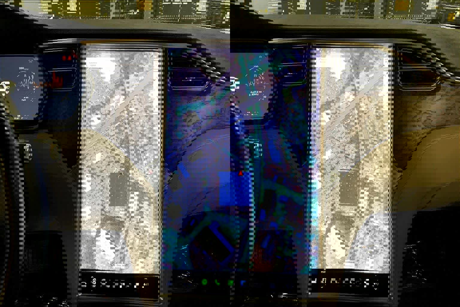 Used 2017 Tesla Model S 75D AWD/4WD image 33