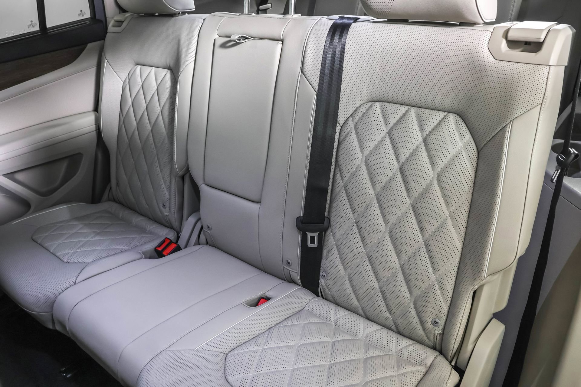 New 2026 Volkswagen Atlas SEL Premium R-Line image 35