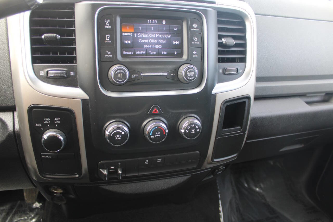 Used 2017 RAM 2500 SLT AWD/4WD image 13