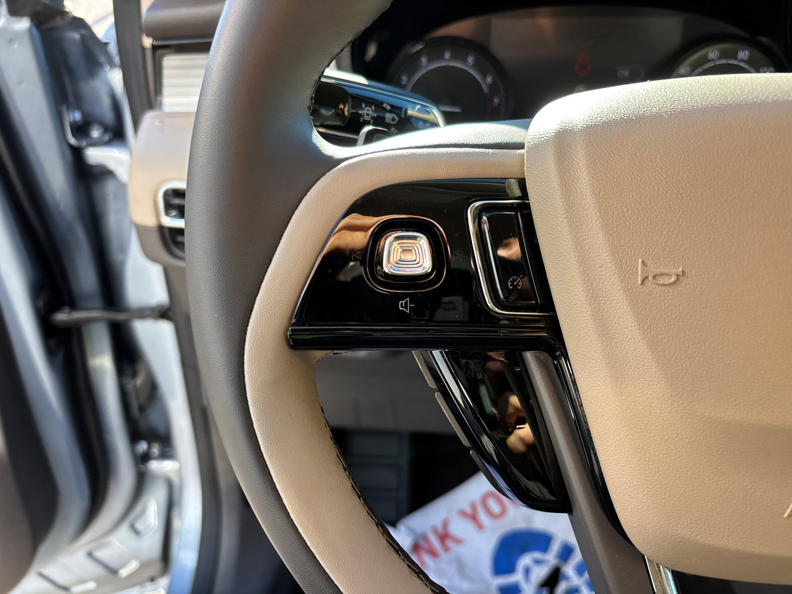 Certified 2022 Lincoln Corsair FWD image 17