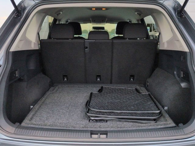 Used 2021 Volkswagen Tiguan S AWD/4WD image 16