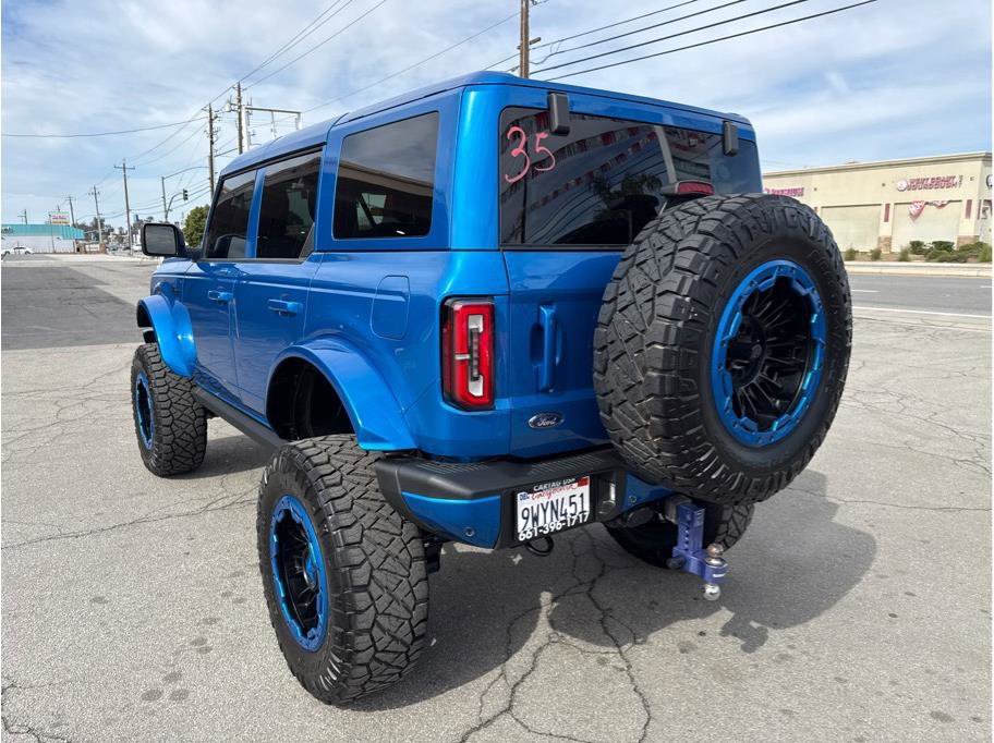 Used 2023 Ford Bronco Badlands image 16