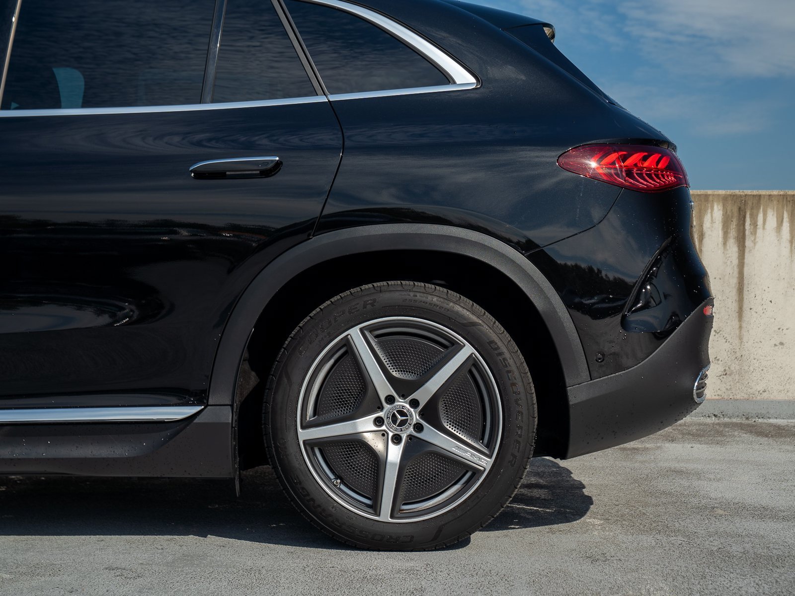 Certified 2023 Mercedes-Benz EQE 350+ 4MATIC SUV image 14