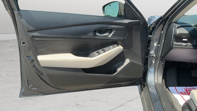 Used 2025 Honda Accord SE image 18