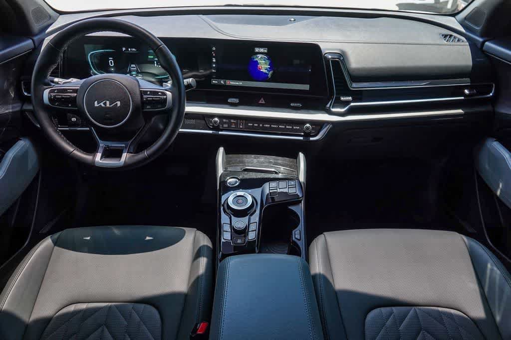 Certified 2025 Kia Sportage X-Line AWD/4WD image 11
