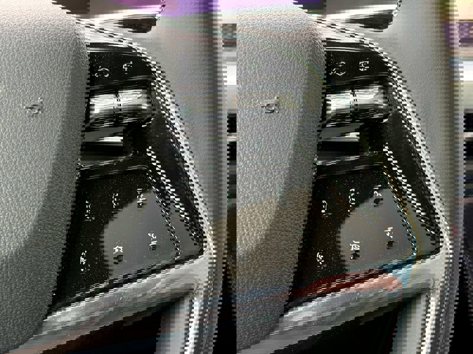 New 2026 Cadillac Escalade IQL Sport 1 w/ LPO, ONYX Package image 22