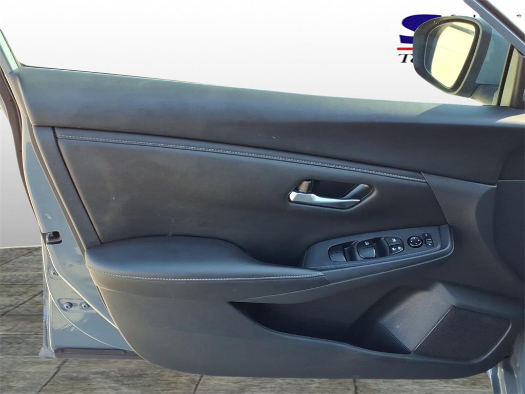 Used 2024 Nissan Sentra SV w/ All-Weather Package image 10