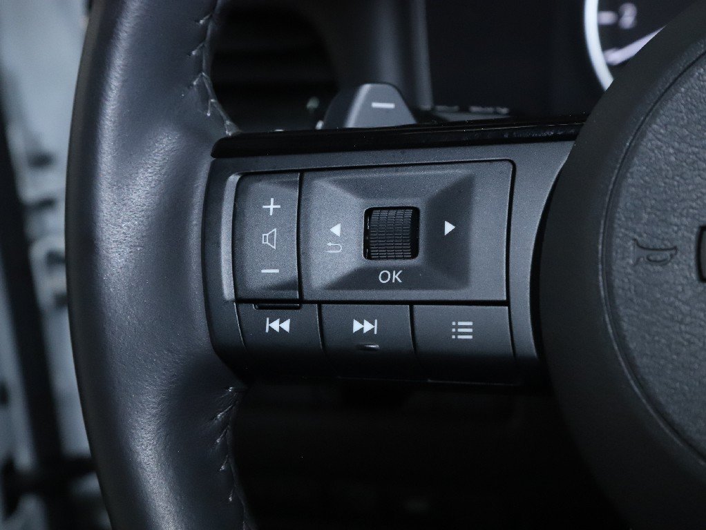 Certified 2023 Nissan Rogue SL w/ SL Premium Package AWD/4WD image 24