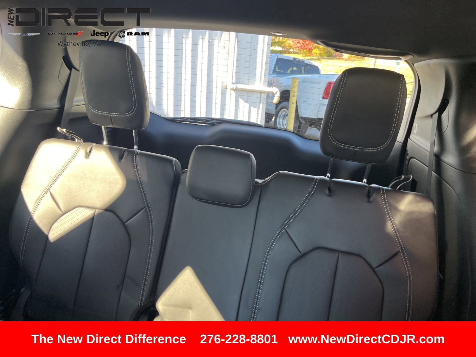 New 2026 Chrysler Pacifica Select image 35