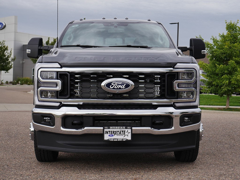 New 2027 Ford F350 XLT w/ XLT Premium Package AWD/4WD image 8