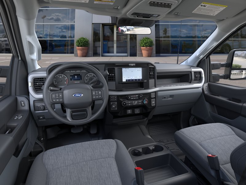 New 2026 Ford F550 4x4 Regular Cab Super Duty w/ XL Chrome Package image 31