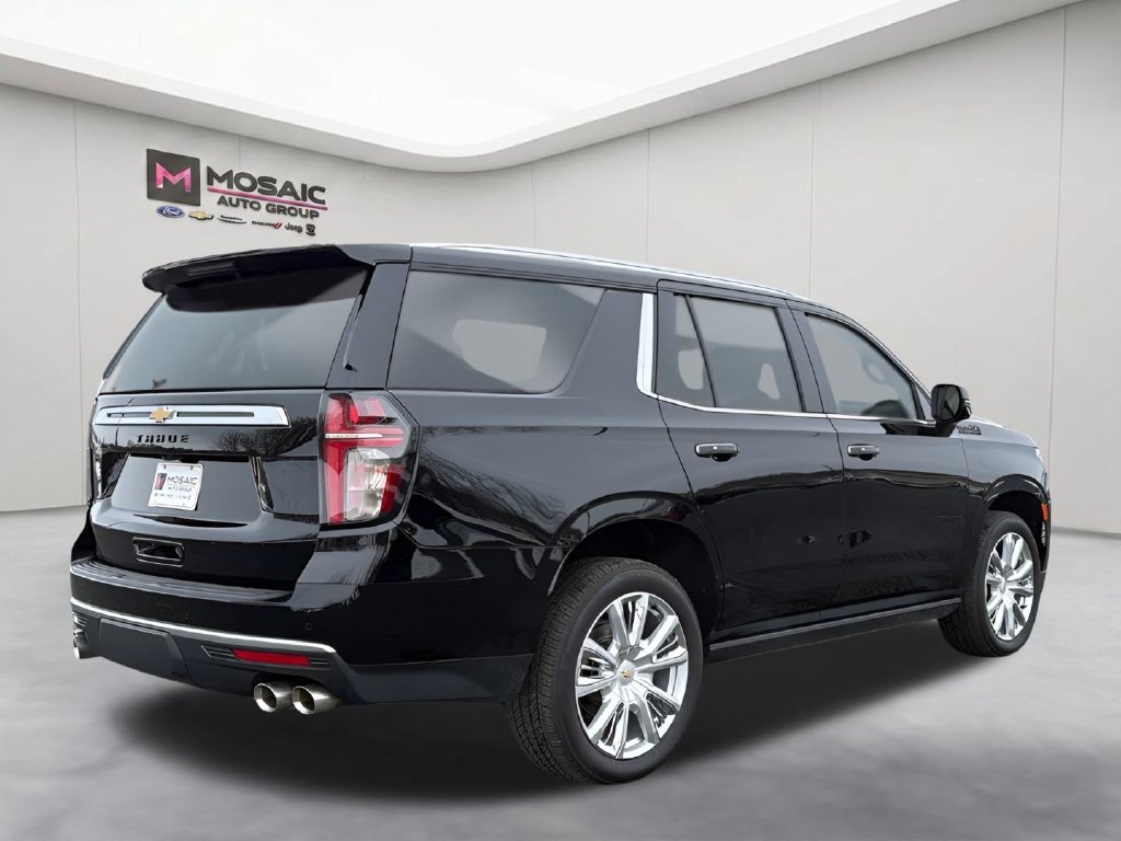 Used 2023 Chevrolet Tahoe High Country w/ LPO, Illumination Package AWD/4WD image 8