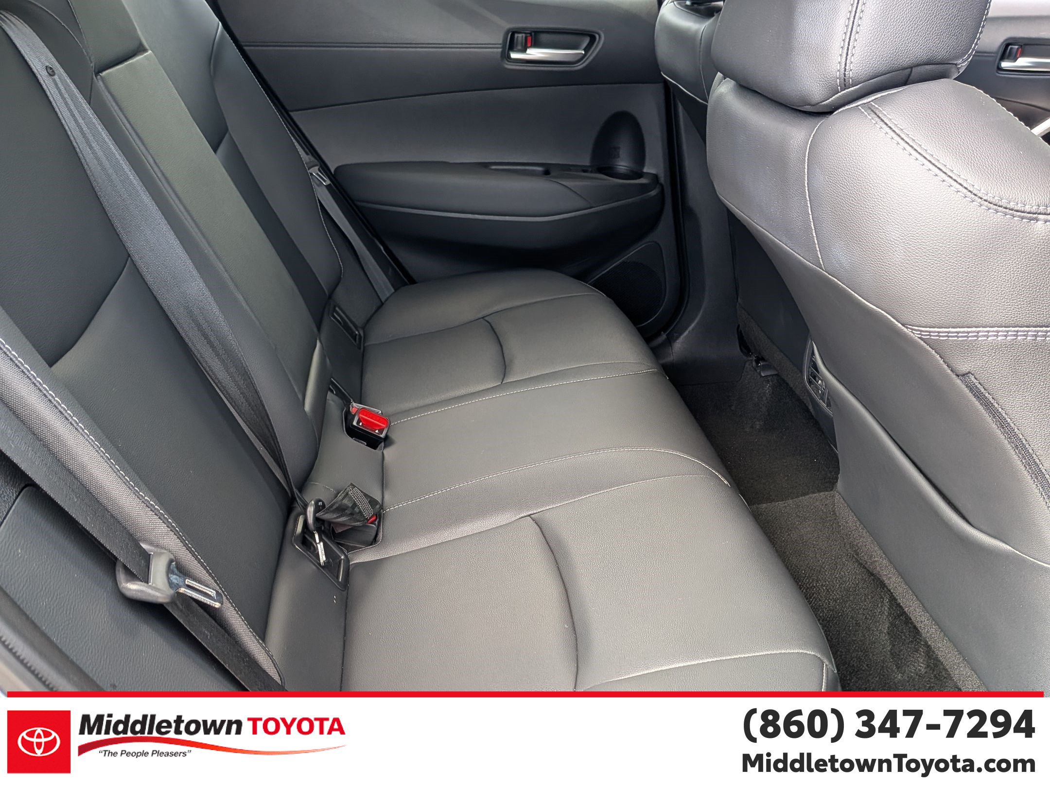 Certified 2025 Toyota Corolla Cross XLE AWD/4WD image 32