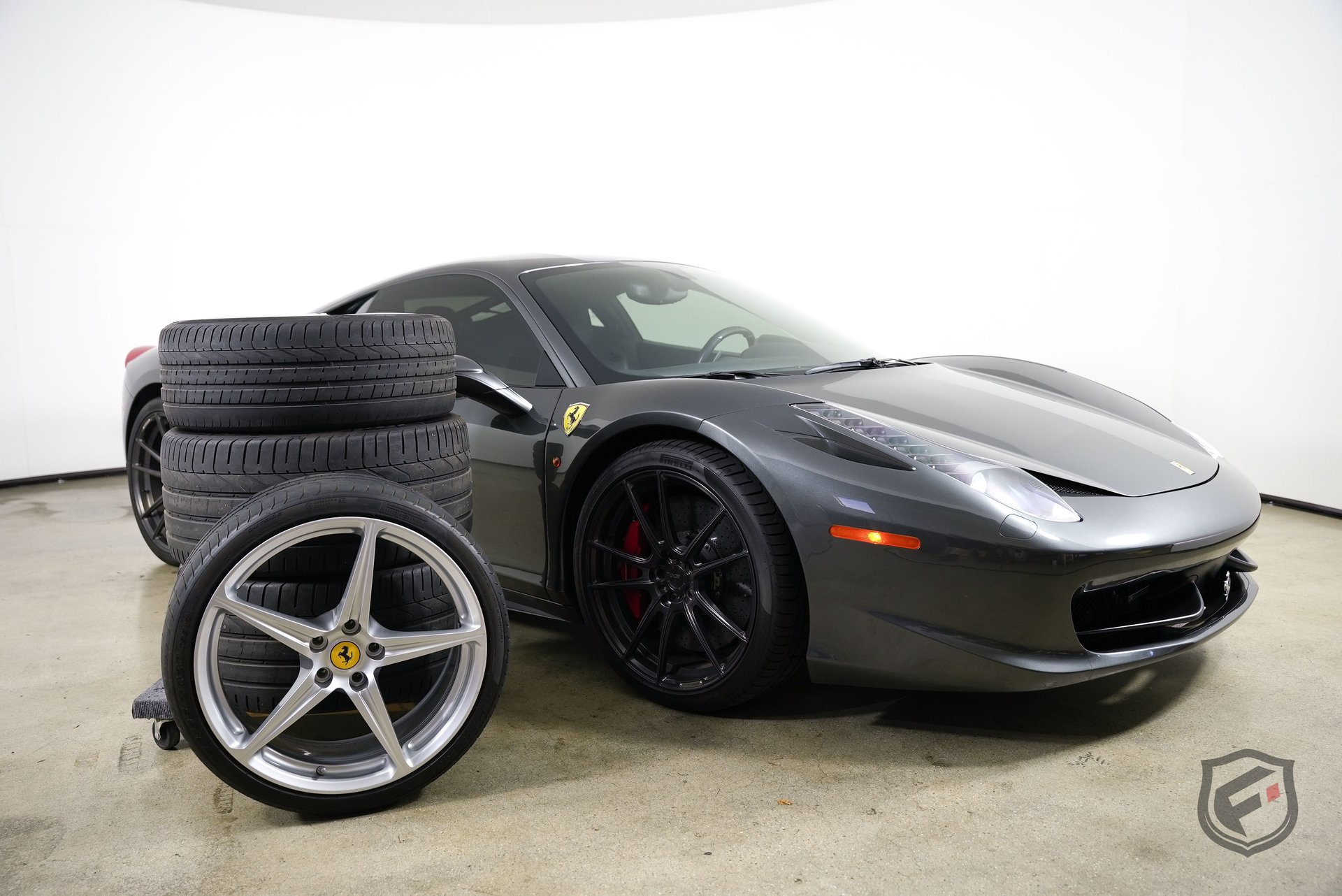 Used 2010 Ferrari 458 Italia Coupe RWD image 12