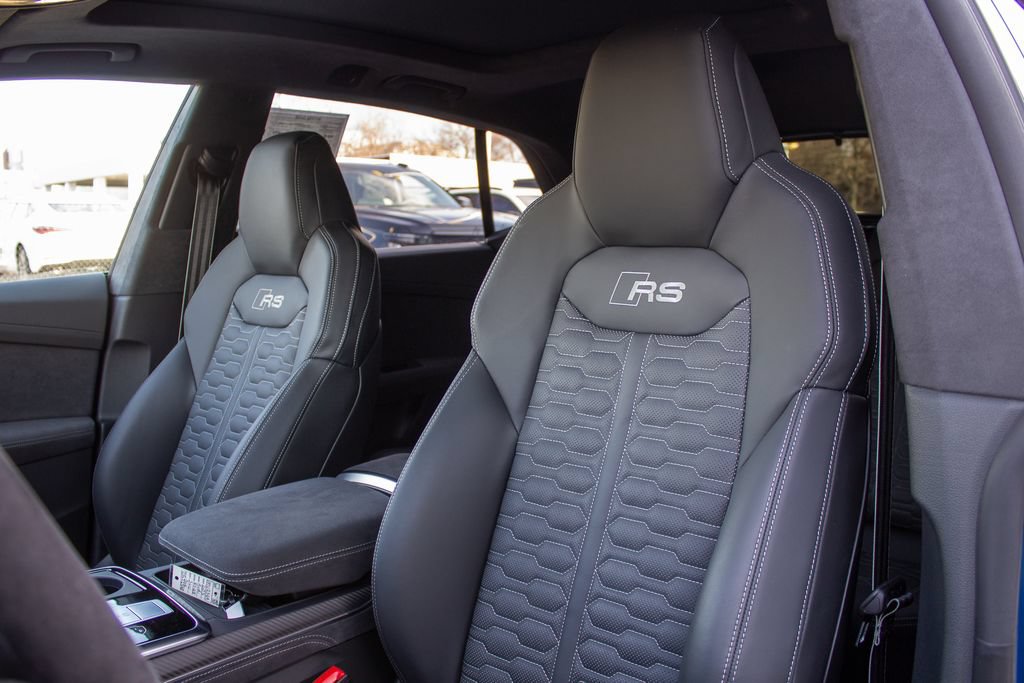 Used 2025 Audi RS Q8 performance AWD/4WD image 12