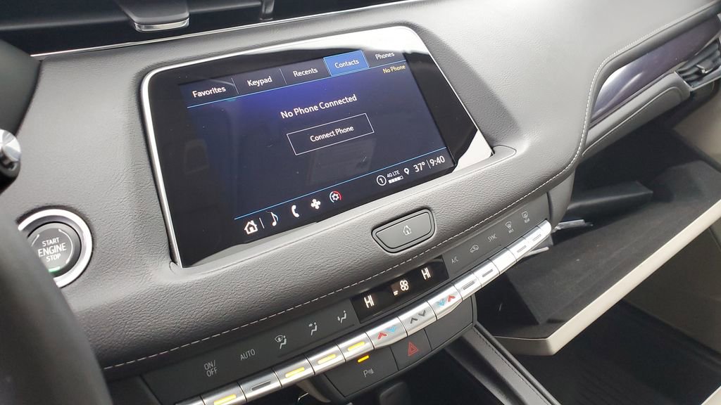 Certified 2023 Cadillac XT4 Luxury image 31