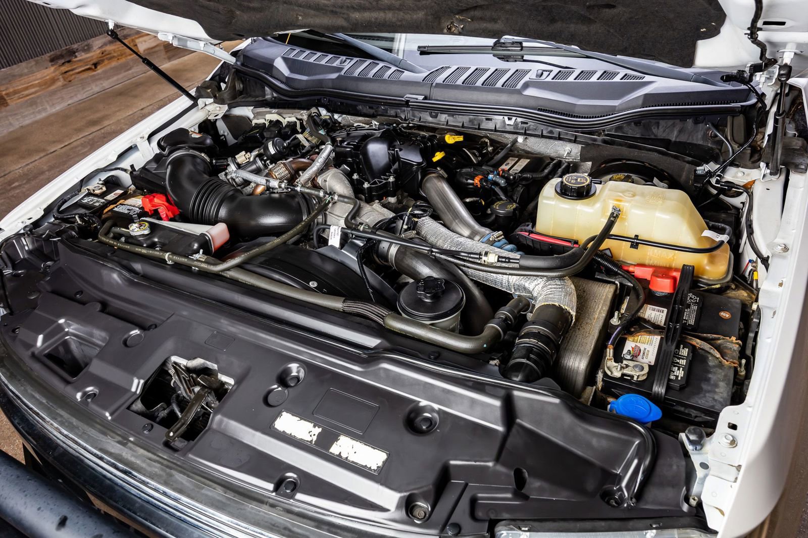 Used 2018 Ford F350 Limited AWD/4WD image 40
