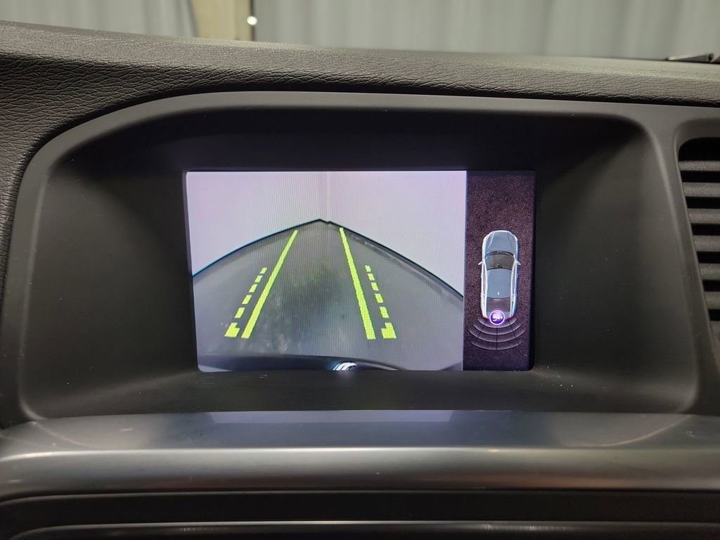 Used 2018 Volvo S60 T5 Dynamic w/ Vision Package image 19