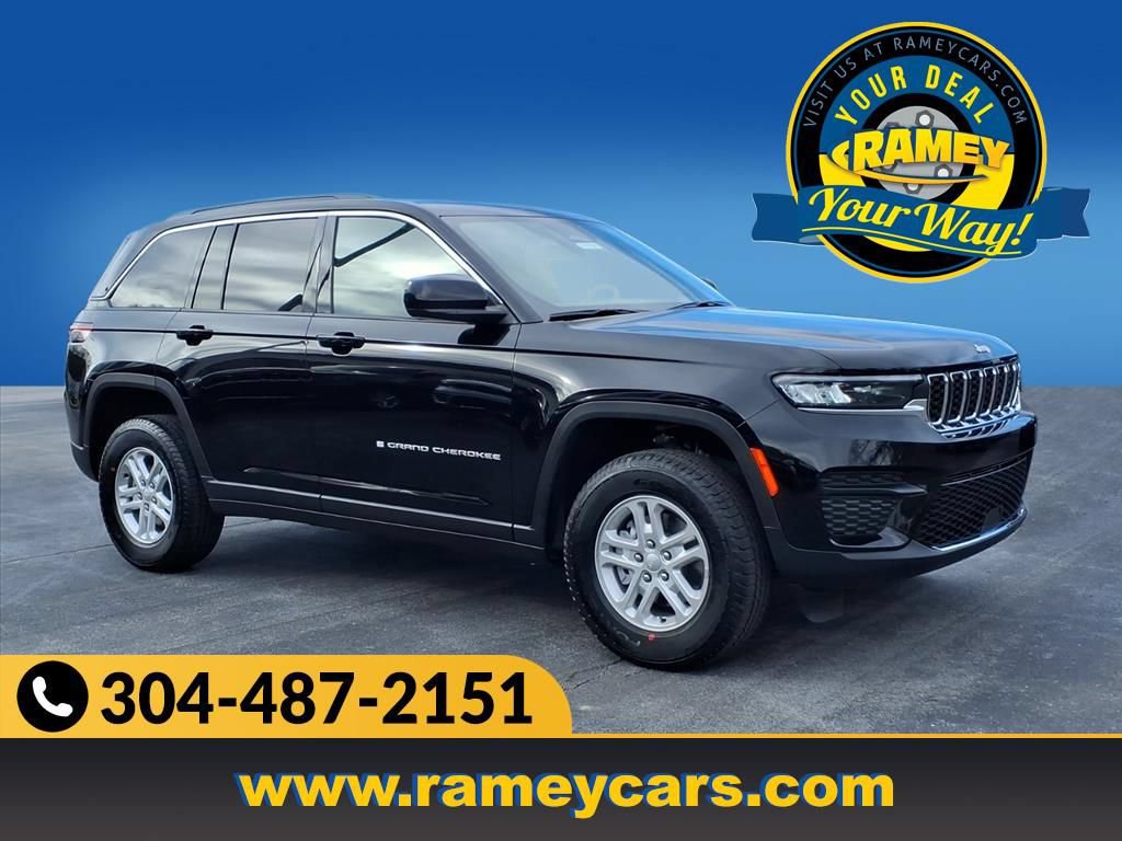 New 2025 Jeep Grand Cherokee Laredo w/ Luxury Tech Group I