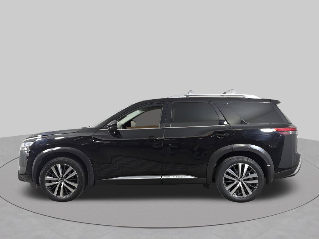 Used 2022 Nissan Pathfinder Platinum w/ Cargo Package AWD/4WD image 3