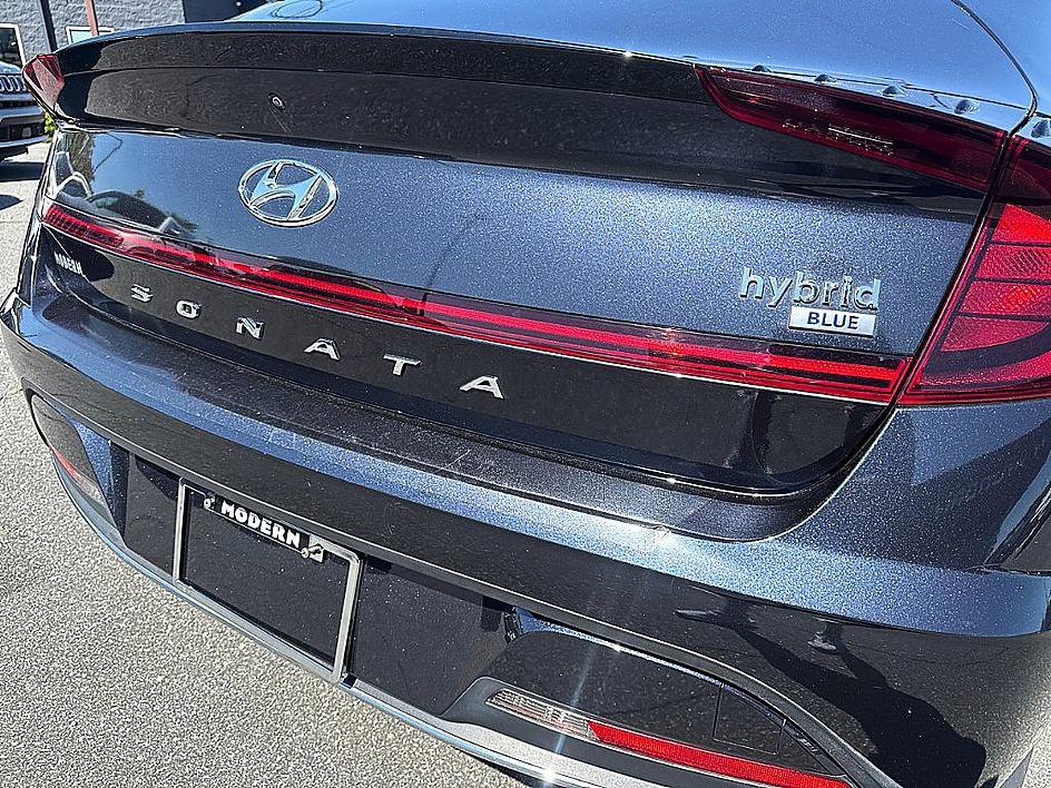 Certified 2022 Hyundai Sonata Blue FWD image 25