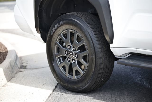 Used 2025 Toyota 4Runner SR5 image 12