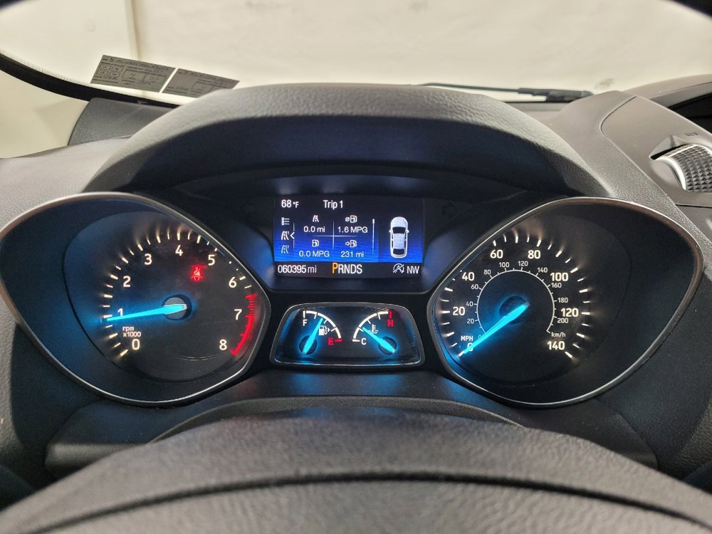 Used 2017 Ford Escape SE w/ SE Cold Weather Package image 23