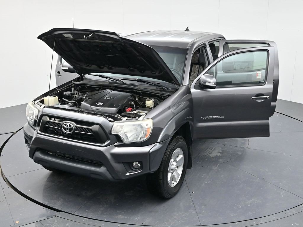 Used 2015 Toyota Tacoma Base image 52