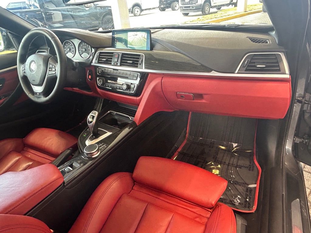 Used 2020 BMW 440i Convertible w/ M Sport Package RWD image 24