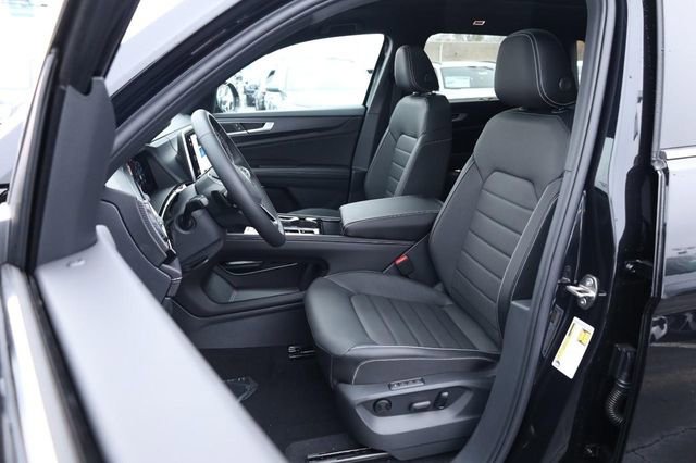 New 2026 Volkswagen Atlas Cross Sport SEL image 8