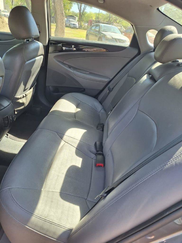 Used 2011 Hyundai Sonata Limited w/ Navigation Pkg 5 FWD image 25