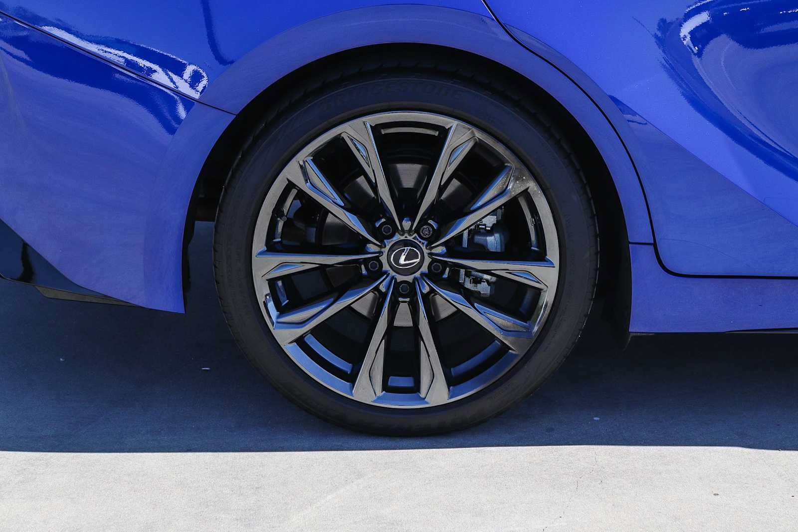 Used 2025 Lexus IS 350 F Sport w/ Accessory Package 2 RWD image 10