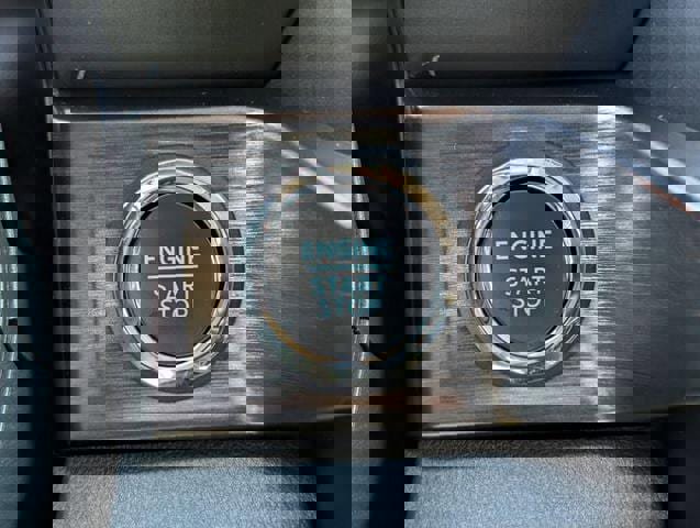 New 2026 Ford F250 Lariat w/ Black Appearance Package image 20