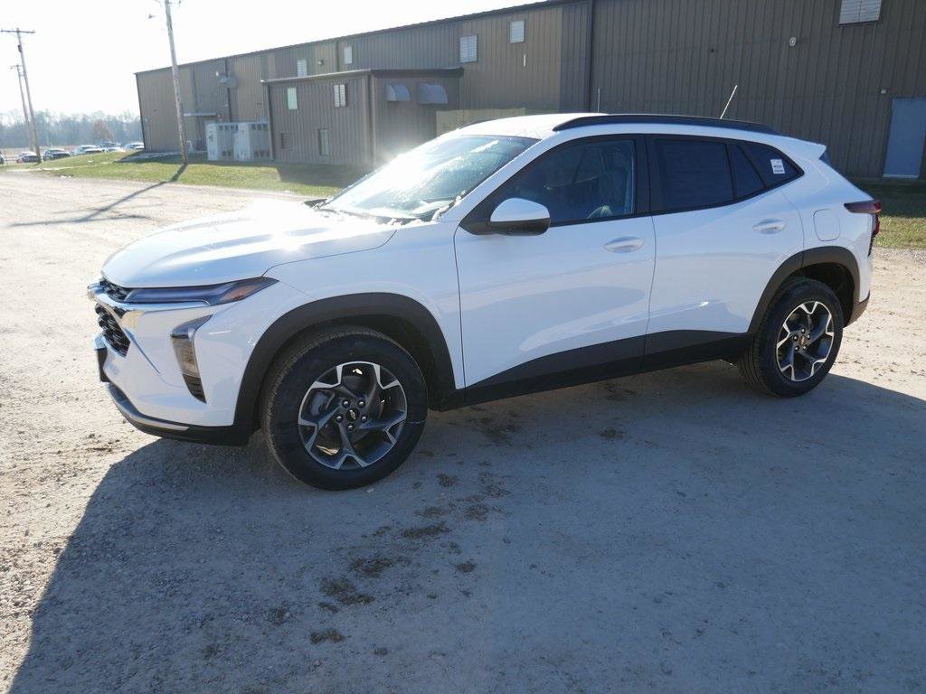 New 2026 Chevrolet Trax LT w/ LT Convenience Package image 6