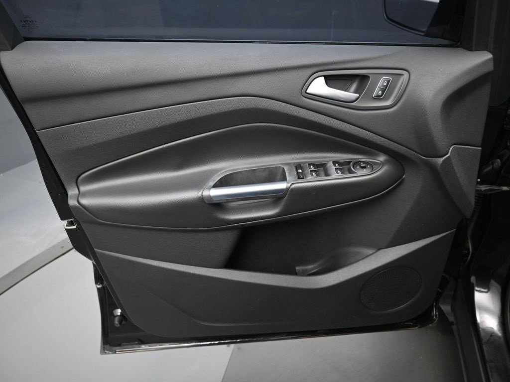 Used 2013 Ford Escape SE image 10