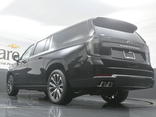 New 2026 Chevrolet Suburban High Country image 5