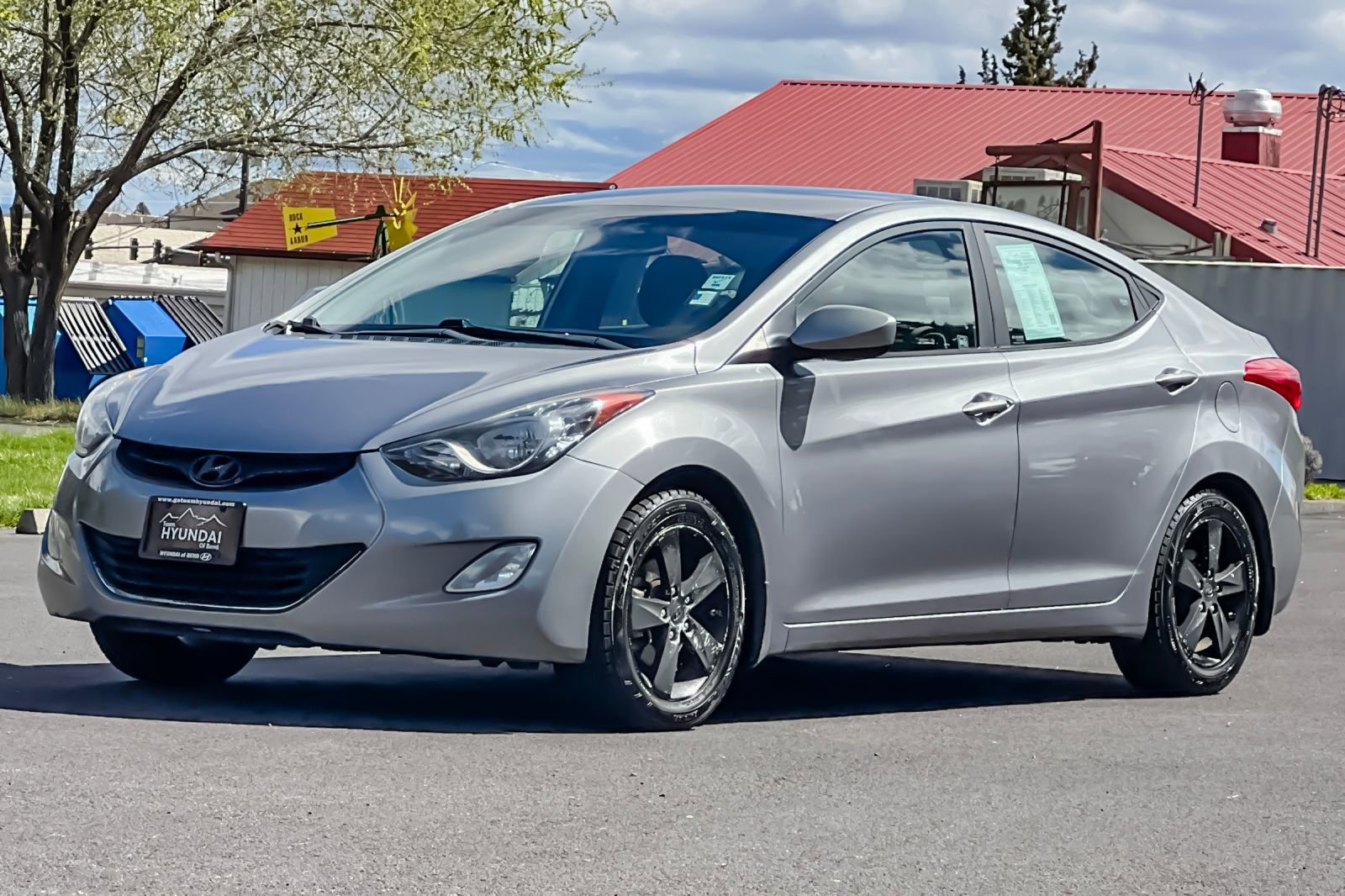 Used 2013 Hyundai Elantra GLS w/ Preferred Pkg FWD image 9