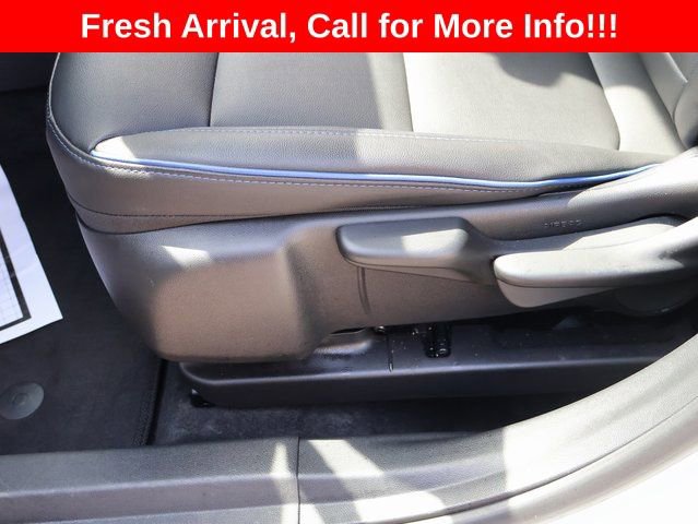 Certified 2025 Buick Envista Sport Touring image 38