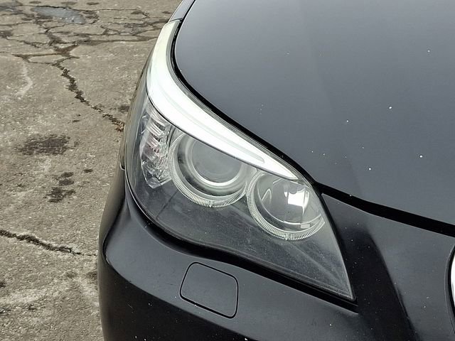 Used 2010 BMW 528i xDrive Sedan image 29