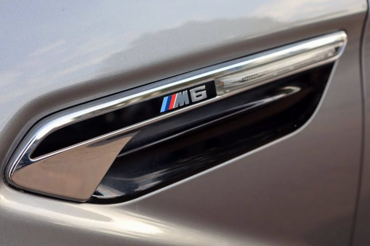 Used 2016 BMW M6 Gran Coupe RWD image 28