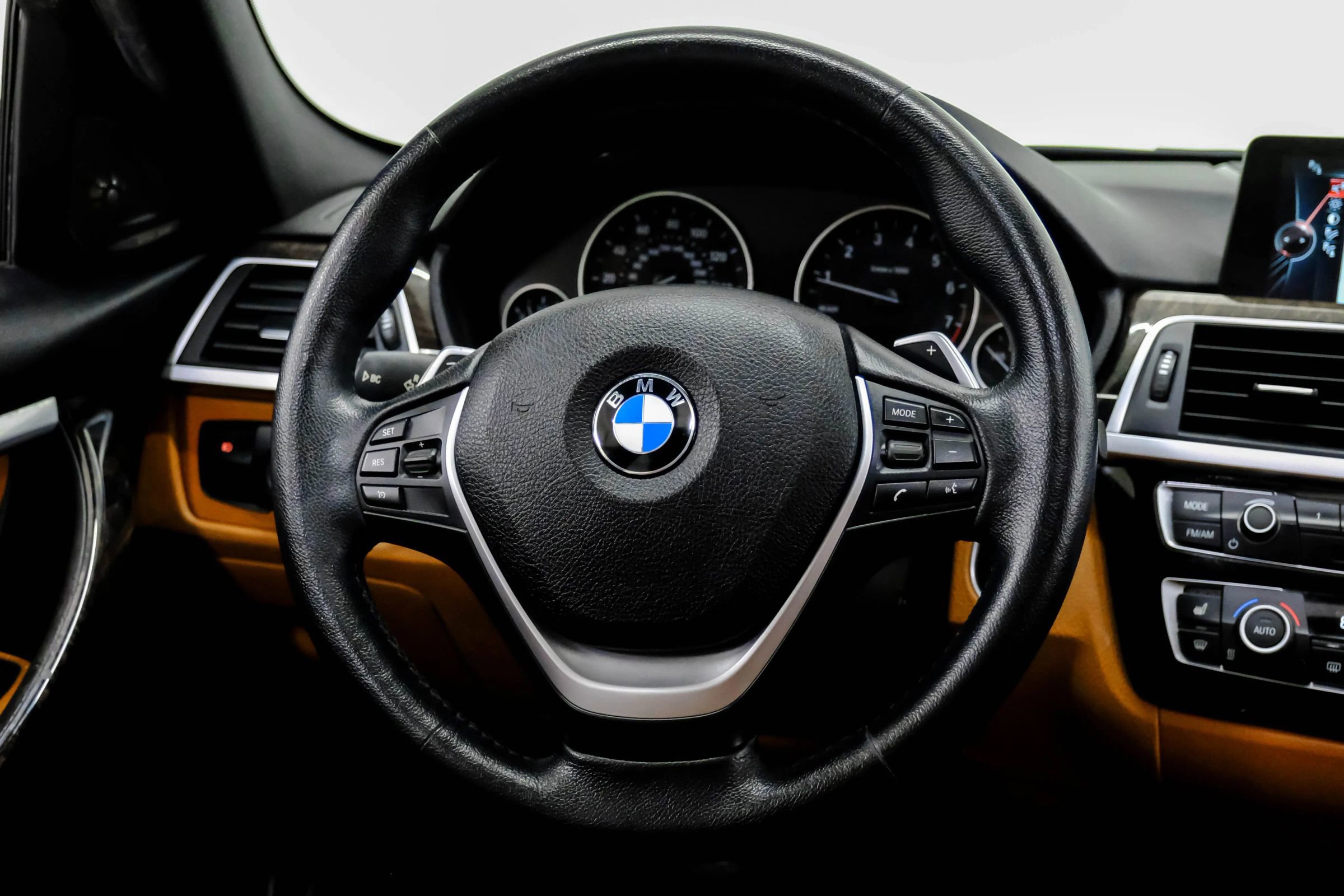 Used 2016 BMW 328i xDrive Sedan image 15