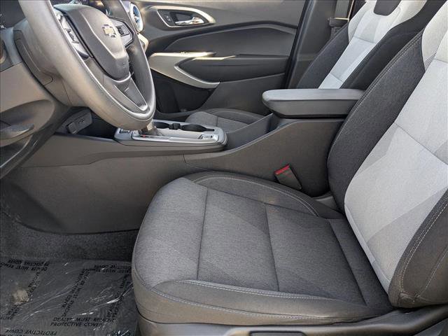 Used 2024 Chevrolet Trax LS w/ Driver Confidence Package FWD image 15