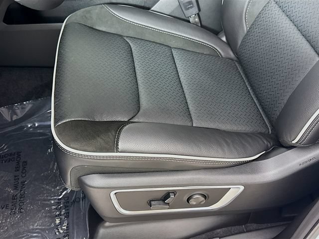 Used 2026 RAM 1500 Laramie AWD/4WD image 19