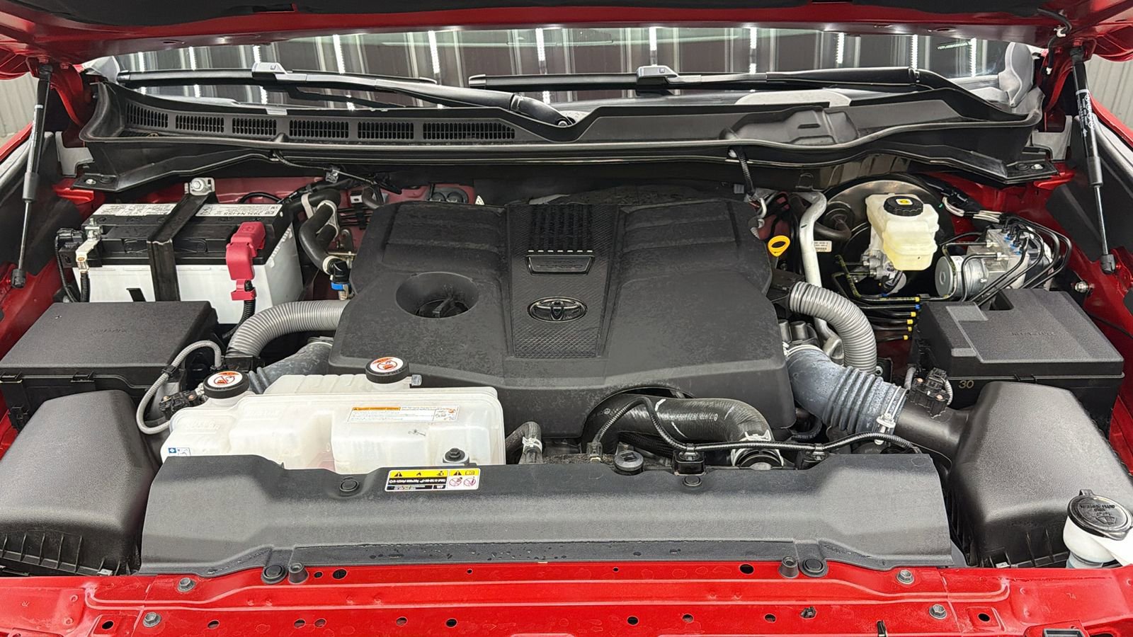 Used 2025 Toyota Tundra SR5 w/ SR5 Convenience Package image 16