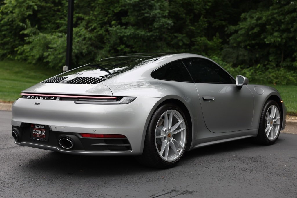 Used 2024 Porsche 911 Carrera w/ Premium Package image 10