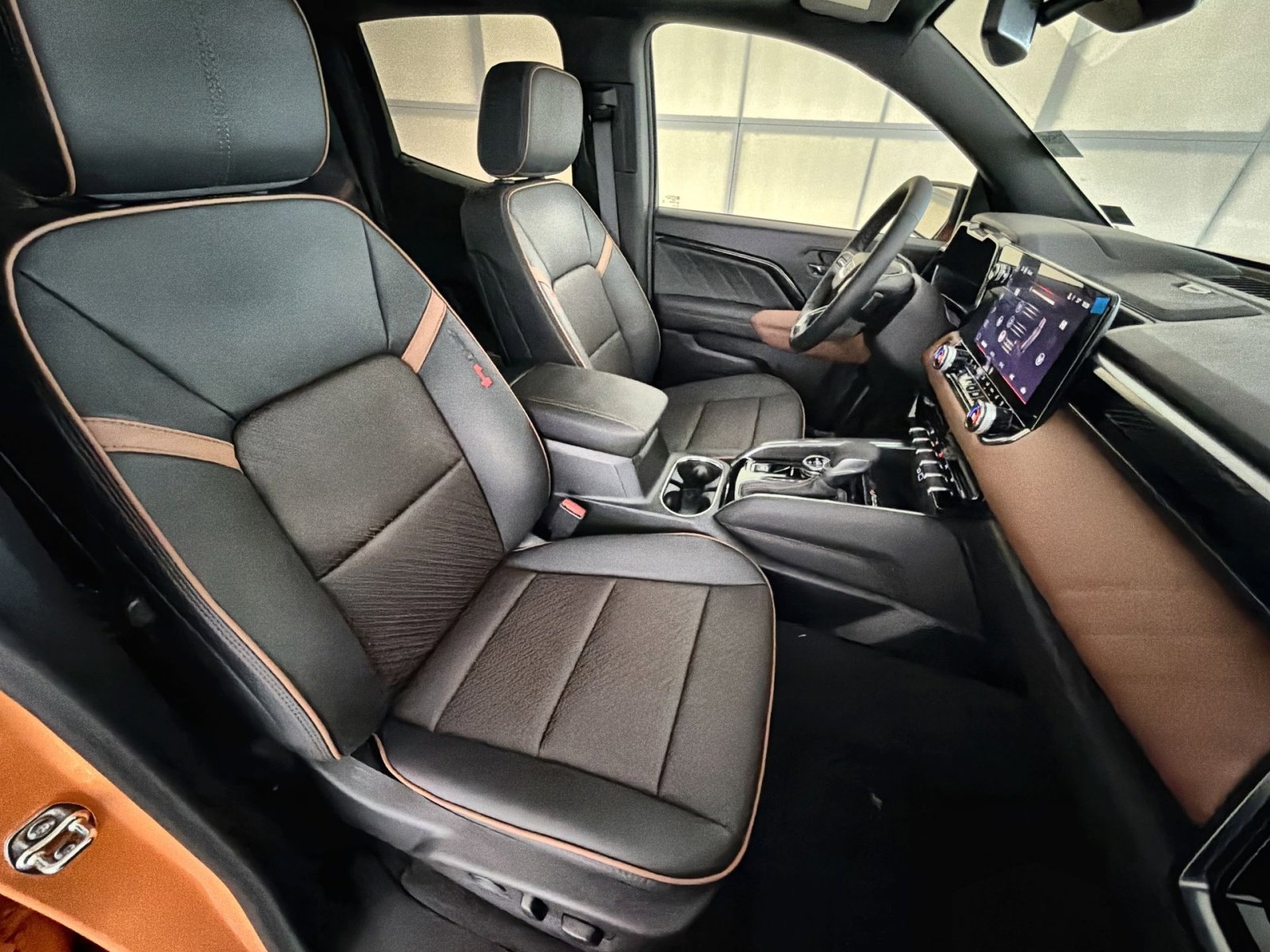 New 2026 GMC Canyon AT4 w/ Technology Plus Package image 28